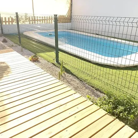 Holiday home Mi Huerto, Casa Con Piscina, En La Barrosa Chiclana de la Frontera